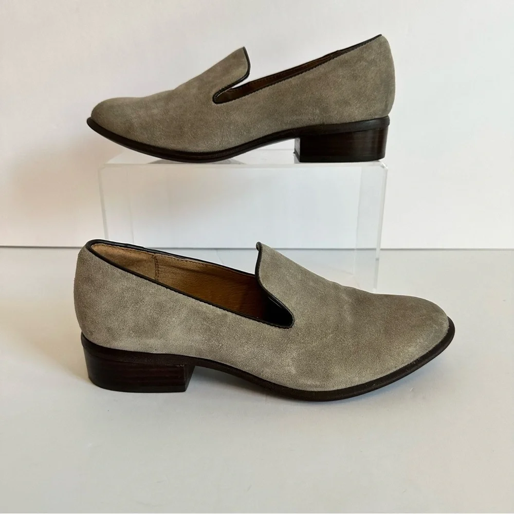 Sofft womens suede